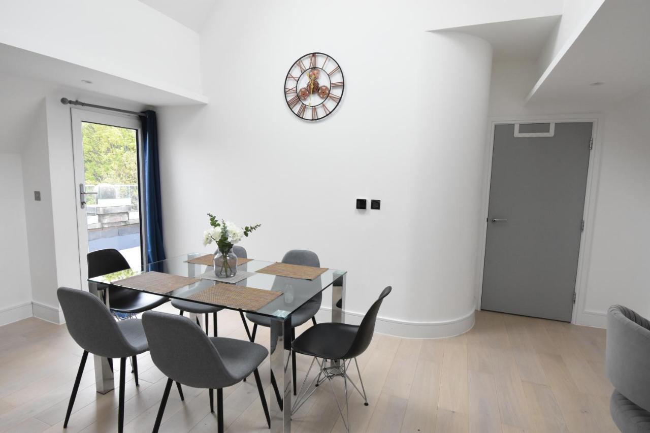 Northside Apartments Ealing ロンドン エクステリア 写真