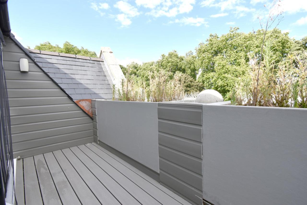 Northside Apartments Ealing ロンドン エクステリア 写真